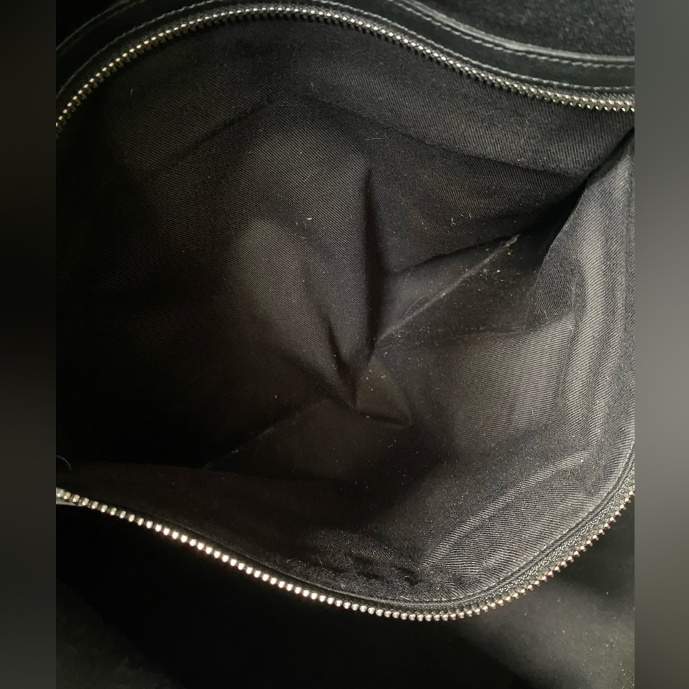 Givenchy Men’s Leather LC 24H Weekender - Picture 16 of 16